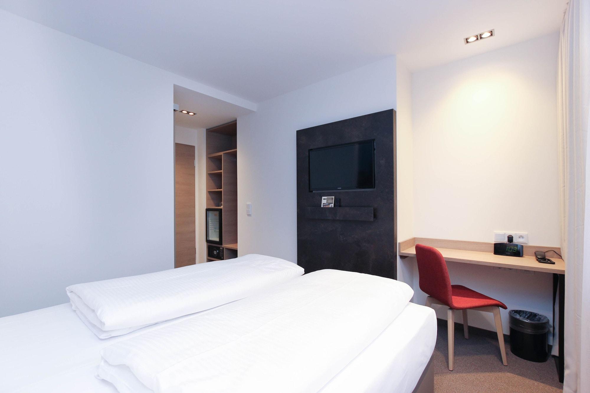 City Hotel Wuerzburg Exterior photo